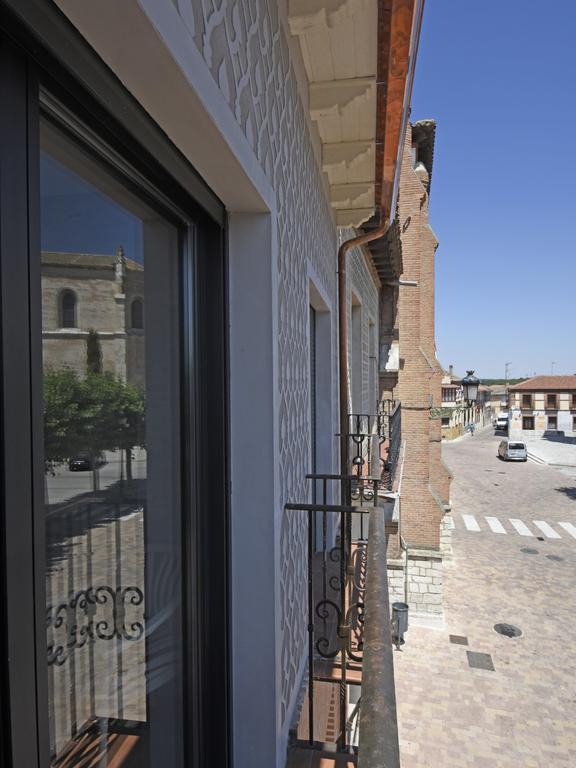Apartamentos La Rocanda Coca Exterior photo